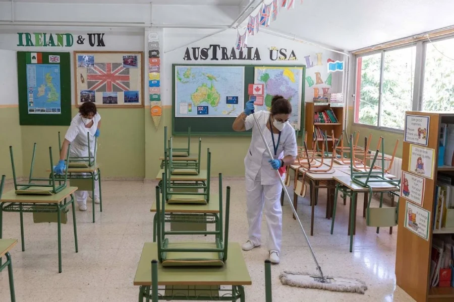 limpieza de colegios