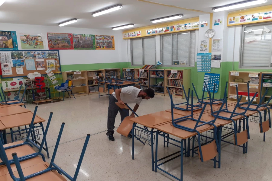 limpieza de colegios